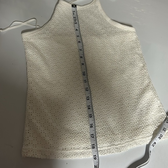 NWT Gap Crochet White Hlater Top -Size X-Small - Picture 9 of 9